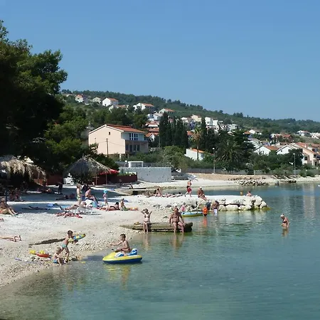 Apartments Ena Trogir