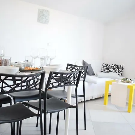 Apartments Ena * Trogir