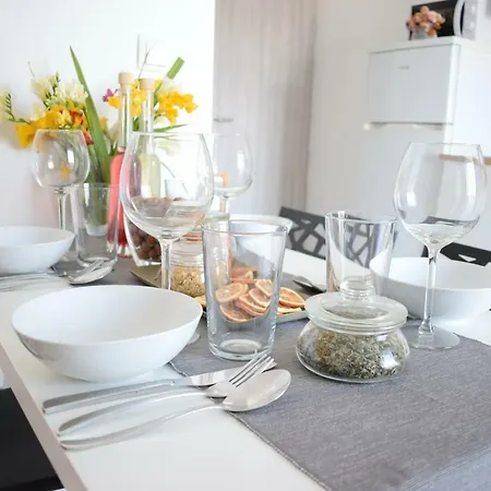 Apartments Ena *